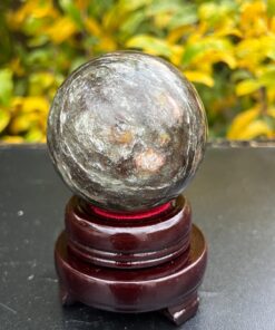 Sfera Tormalina Verde con Mica peso gr 337 dm 5,9