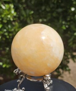 Alternative view of Sfera Calcite Miele dm 7,9 gr 680