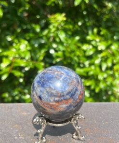 Alternative view of Sfera in Sodalite gr 236 dm 5,5