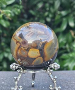 Sfera Conchiglie Simbiotiche e Agata gr 380 dm 6